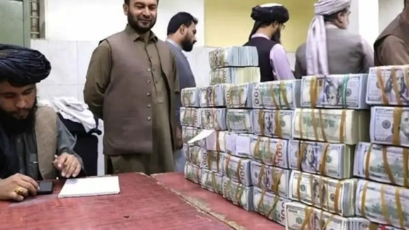 مجلس الشيوخ الأمريكي تُقر مشروع قانون «قطع المساعدات الأمريكية» عن طالبان