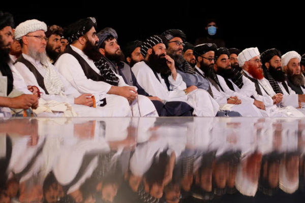 المتحدث باسم حركة طالبان ينفي وجود خلافات داخل الحركة