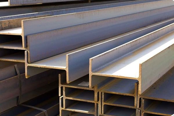 طالبان وایي، د معیار او کیفیت ادارې ۴۶ ټنه بېکیفیته ودانیز توکي بېرته ګرځولي دي