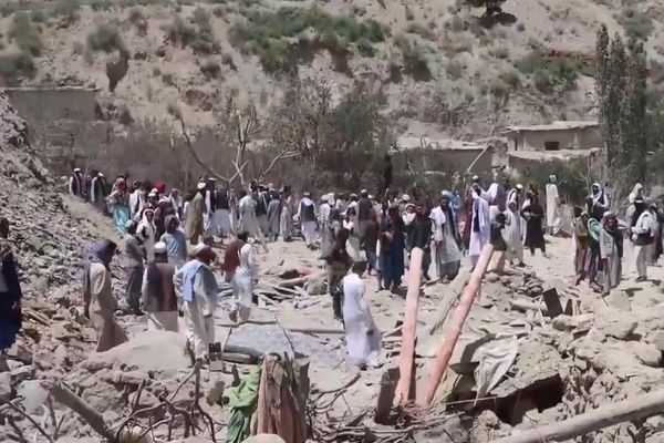 یوناما وایي پر افغانستان د پاکستان په وروستي هوايي برید کې ۱۳ ملکي وګړي وژل شوي