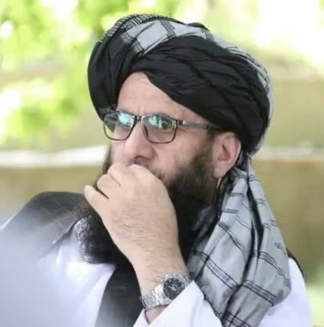 حكومة طالبان تقيل نائب وزير الداخلية بعد ضغوط من قادة متورطين بتهريب المخدرات