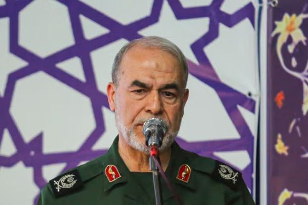 د سپاه پاسداران سیاسي مرستیال: که دښمن تېروتنه وکړي زموږ ځواب به د نهباور وړ وي