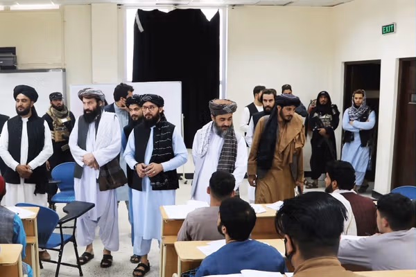 فعالان زن برگزاری کانکور بدون دختران را «سند رسمی آپارتاید جنسیتی» خواندند