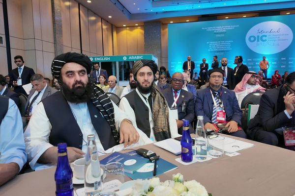 طالبان: متقي د اسلامي همکاریو سازمان غونډه کې د ګډون په موخه استانبول ته رسیدلی