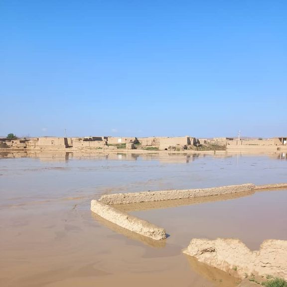 وزارت مهاجرین و عودتکنندگان طالبان: موج جدید سیل در فاریاب جان ۱۸ نفر را گرفت