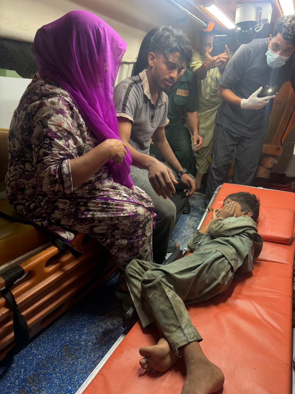 د پاکستان په کراچۍ کې د سختو بادونو او بارانونو له امله ۱۸ کسان مړه شوي دي