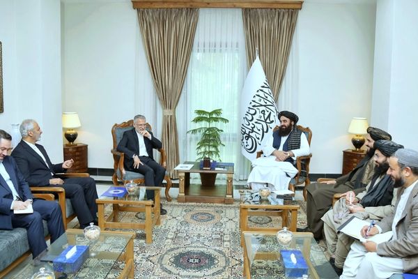 در پی نشست تهران بدون حضور طالبان؛دستیار وزیر خارجه ایران به کابل رفت