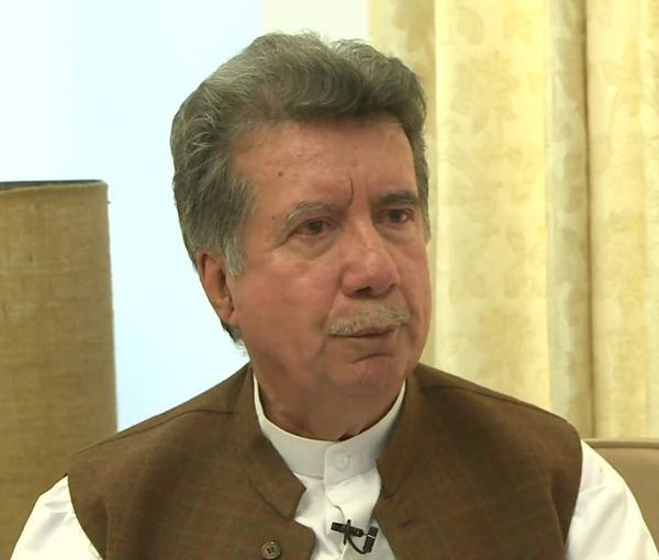 افراسیاب ختک: انتقال طالبان پاکستانی به شمال افغانستان باعث تنش قومی می‌شود