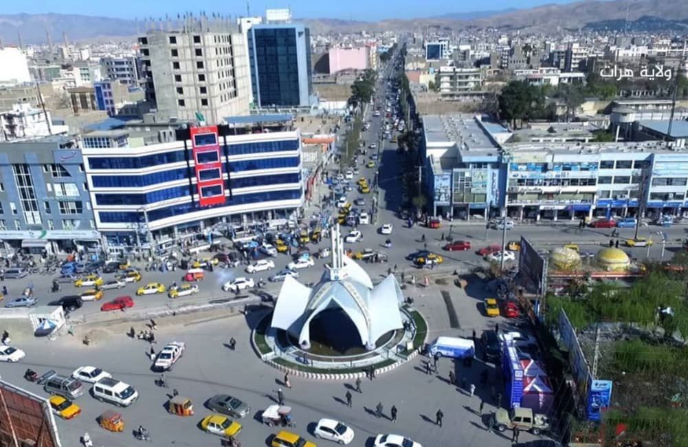 هرات کې د امر بالمعروف او ځایي اوسېدونکو ترمنځ د یوې ښځې د نیولو پر سره نښته رامنځته شوې 
