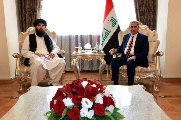 عراق او طالبانو د سفارتونو د بیا پرانېستلو په اړه خبرې کړې دي