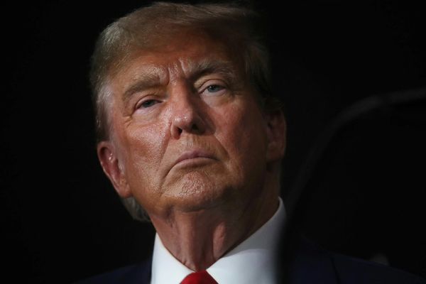 ټرمپ د یوه فرمان په لاسلیکولو سره فینټانیل د وژونکي وسلې په توګه ونوماوه