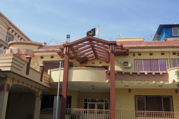 پاکستان په کندهار او مزارشریف کې د خپلو کونسلګرو لپاره نوي مسوولان وټاکل