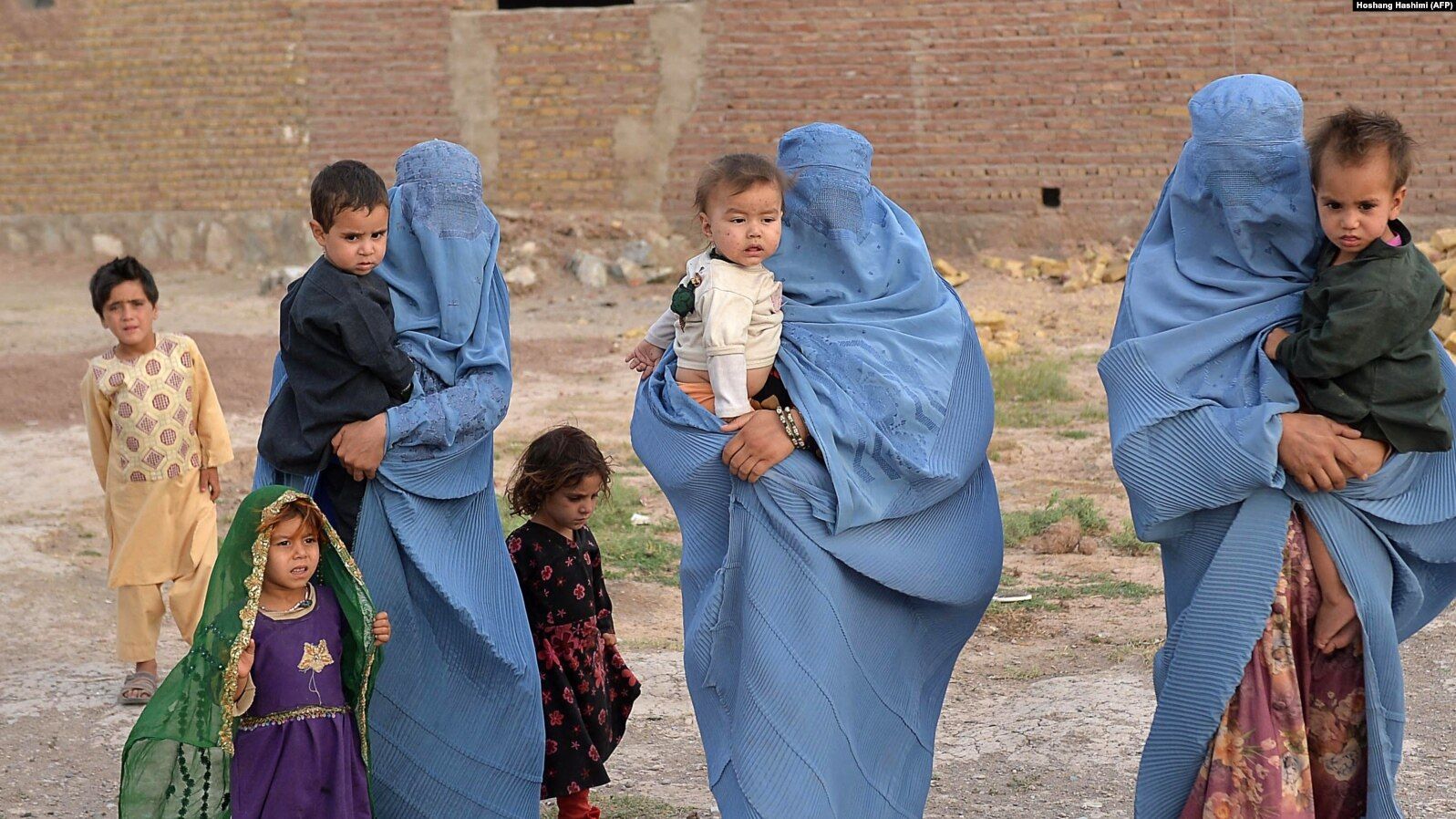 د لوږې پر وړاندې د مبارزې سازمان: د طالبانو بندیزونو په مېرمنو کې رواني ناورغي زیاته کړې