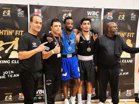 د انګلستان ډوور سیالۍ؛ افغان سوکوهونکو درې د سرو زرو مډالونه ګټلي