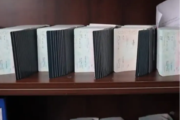 Taliban’s Ministry of Foreign Affairs Announces Issuance of Passports to Afghans In Iran