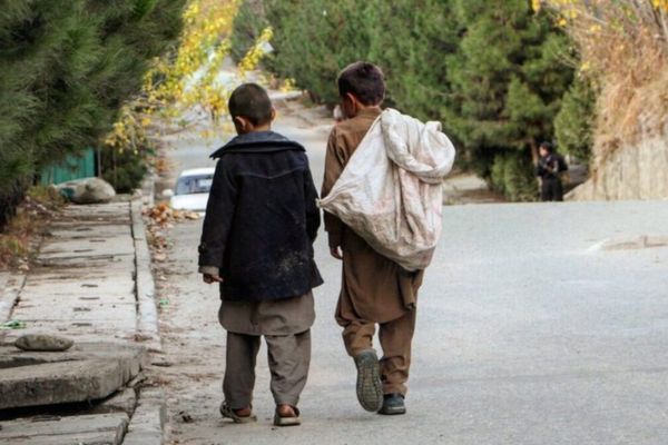 د ماشومانو د ملاتړ بنسټ: په نړۍ کې ۱۵۳ میلیون ماشومان د خوړو ناامنۍ له ګواښ سره مخ دي