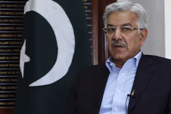 وزیر دفاع پاکستان: گفتوگوهای استانبول به بنبست کامل رسیده است