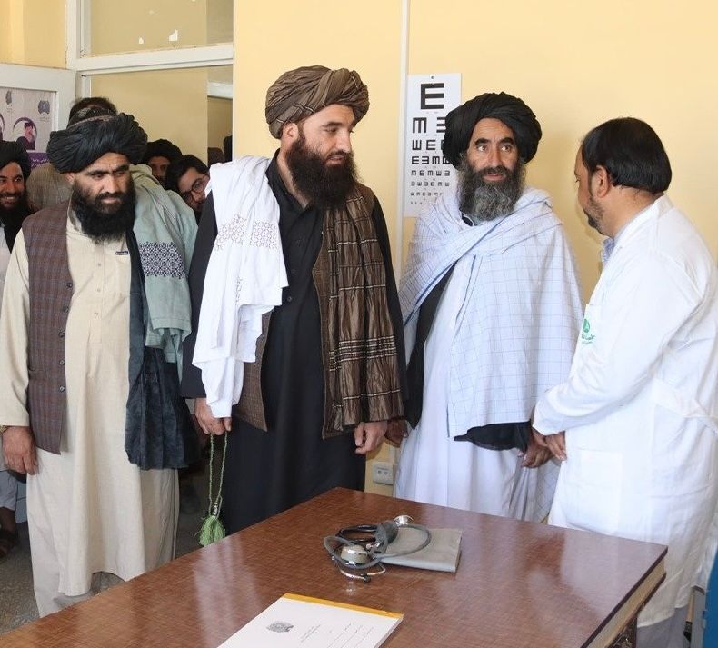 فراه کې طالبان وايي، د ږیرې خرېیل د ښځې او نارینه ترمنځ توپیر ختموي