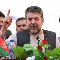 رحمتالله نبیل: پاکستان از یک نظام ترکیبی به یک دولت نظامی تبدیل شده است