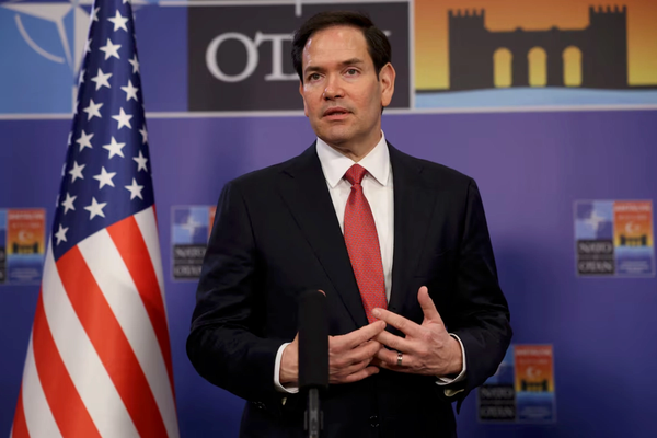 مارکو روبیو: د ایران اټومي او توغندويي پروګرام د امریکا لپاره ګواښ دی