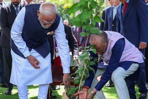 نخستوزیر هند نوروز را شادباش گفت