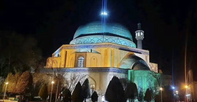 الشيعة لطالبان: حتى الشيوعيون لم يغلقوا مسجدنا ومدرستنا