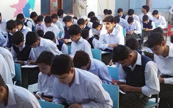 د پاکستان د کورنیو چارو وزارت د پښتونخوا له حکومته د افغان کډوالو زدهکوونکو معلومات غوښتي