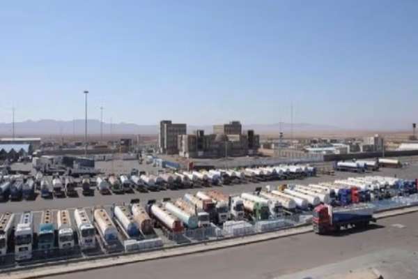 Taliban Holding 2,000 Iranian Cargo Trucks At Border, Says Iran