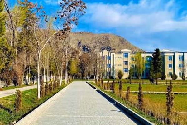 سرچینې: د کابل پوهنتون په چاودنه کې شاوخوا ۲۰ زده کړیالان ټپیان شوي