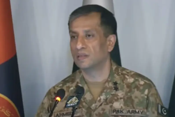 Pakistan Army Claims Afghan Citizen Responsible for Suicide Attack on Chinese Engineers