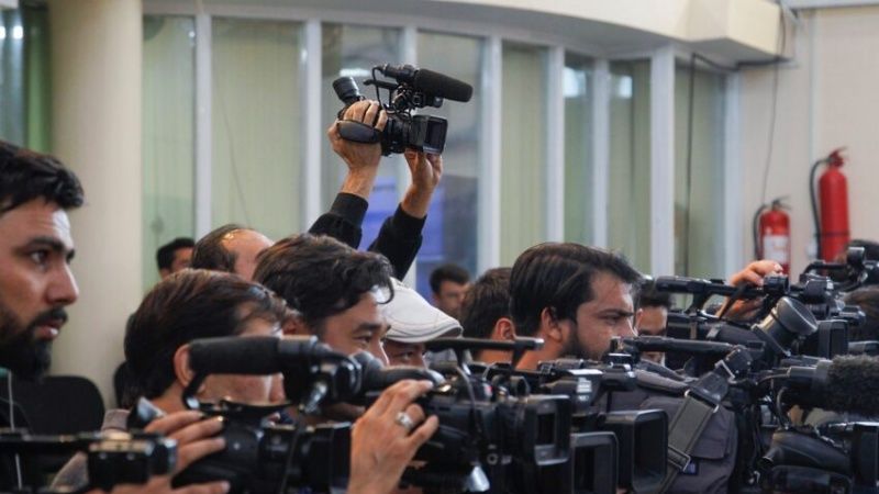 د کب ۲۷مه د خبریالانو ملي ورځ؛ خبریالان وايي، د طالبانو په واکمنۍ کې یې نمانځل کمرنګه شوي