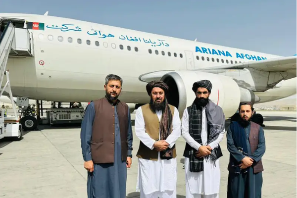 Taliban’s Railway Authority Officials Visit Iran