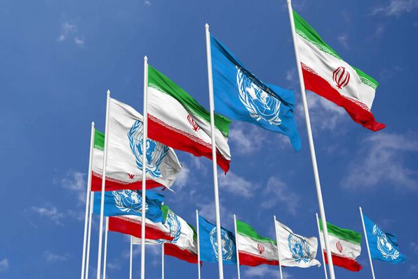 پر افغان کډوالو فشارونه؛ ملګري ملتونه وايي، د ایران تر جنګ وروسته ډېرې بودجې ته اړتیا لري