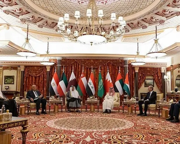 کشورهای عربی در نشستی در جده درباره بازگرداندن سوریه به اتحادیه عرب رایزنی کردند