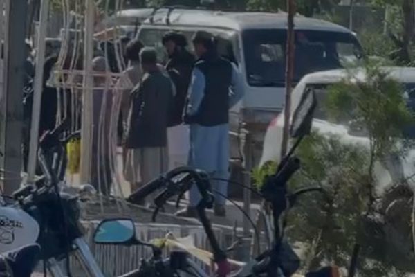 طالبان آزار و اذیت زنان مانتوپوش در هرات را افزایش داده است