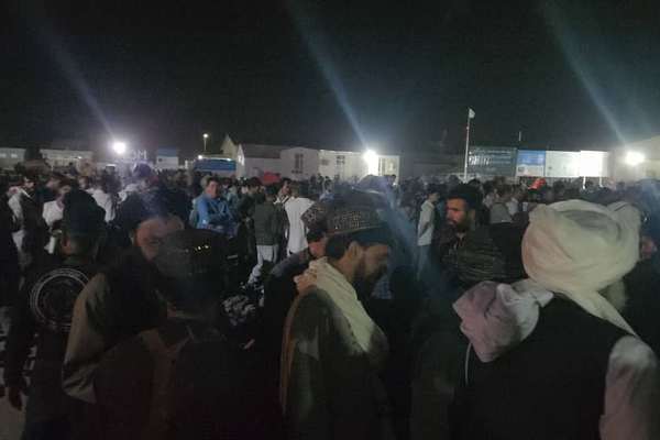 طالبان در هرات درباره بحران ناشی از بازگشت مهاجران هشدار دادند