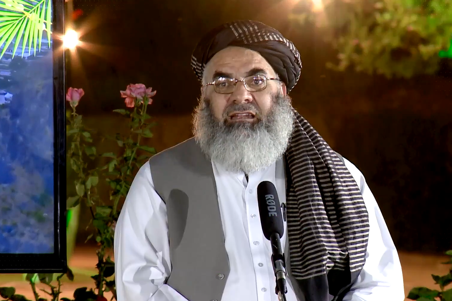 د طالبانو د بدخشان والي: د اسلامي نظام د ګډوډولو خوبونه به «قبر ته» له ځان سره وړئ