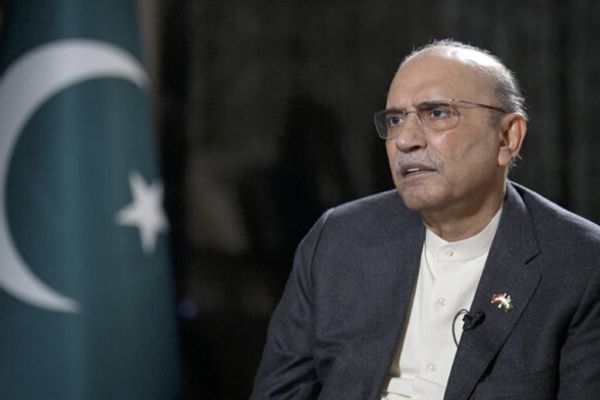 د پاکستان ولسمشر : د رسنیو د ازادۍ پر وړاندې لا هم سترې ننګونې شتون لري