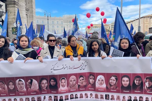 تظاهرات ضد جنگ در ایتالیا؛شماری از شهروندان افغانستان خواستار توقف «نسلکشی هزارهها» شدند