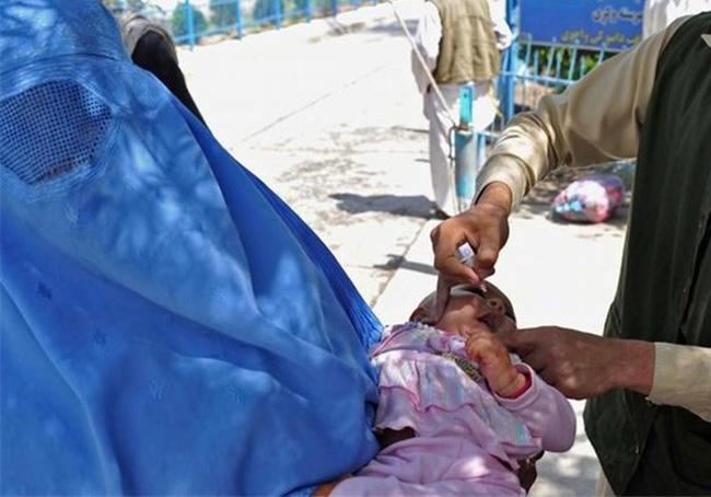 وزارت صحت طالبان از شروع برنامه سراسری واکسیناسیون فلج کودکان خبر داد