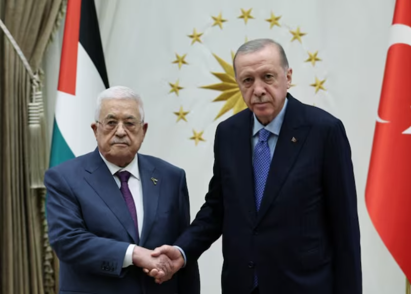 اردوغان در دیدار با محمود عباس بر افزایش فشار جامعه بین‌المللی بر اسرائيل تاکید کرد