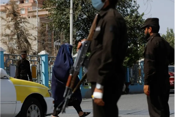 Detention And Torture of Women Protesters Persist in Afghanistan, Reports HRW