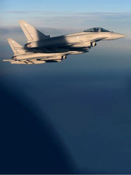 رسانههای اسرائیل: بریتانیا موافقت کرده در زمینه رهگیری موشکهای ایران مشارکت کند