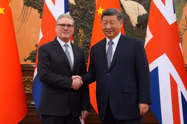 رهبران بریتانیا و چین در بیجینگ بر تقویت روابط تاکید کردند