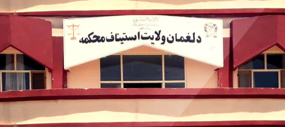 طالبان تجلد امرأة ورجلاً في ولاية لغمان