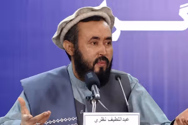 مقام طالبان: افغانستان جزیره ثبات در منطقه است