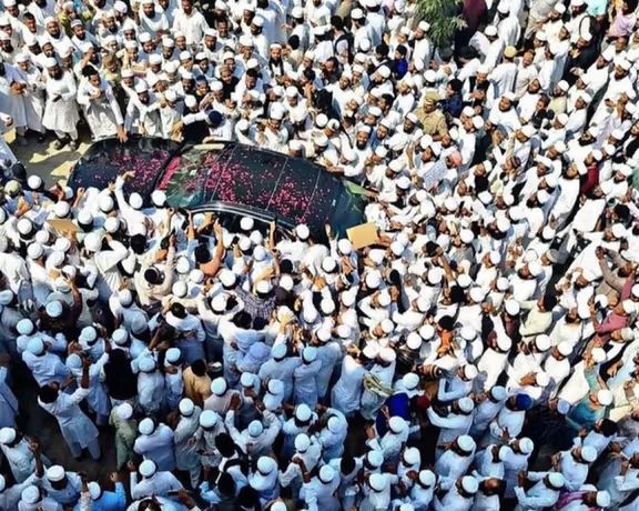 د دیوبند مدرسې علماوو له امیرخان متقي سره د نجونو د زده کړو په اړه خبرې نه‌دي کړي