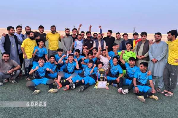 په بلخ کې د ۱۶ کلنو ځوانانو د فوټبال لیګ سیالۍ پای ته ورسېدې