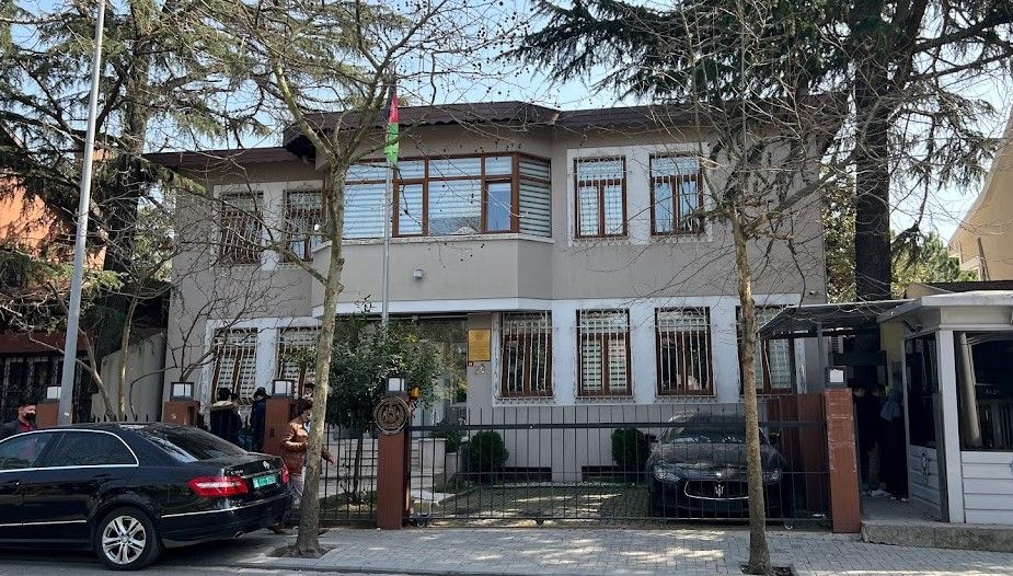 منابع: ترکیه کنسولگری افغانستان در استانبول را به دیپلومات طالبان واگذار می‌کند