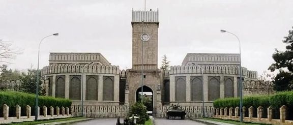 زبرځواکونه په افغانستان کې څه غواړی؟